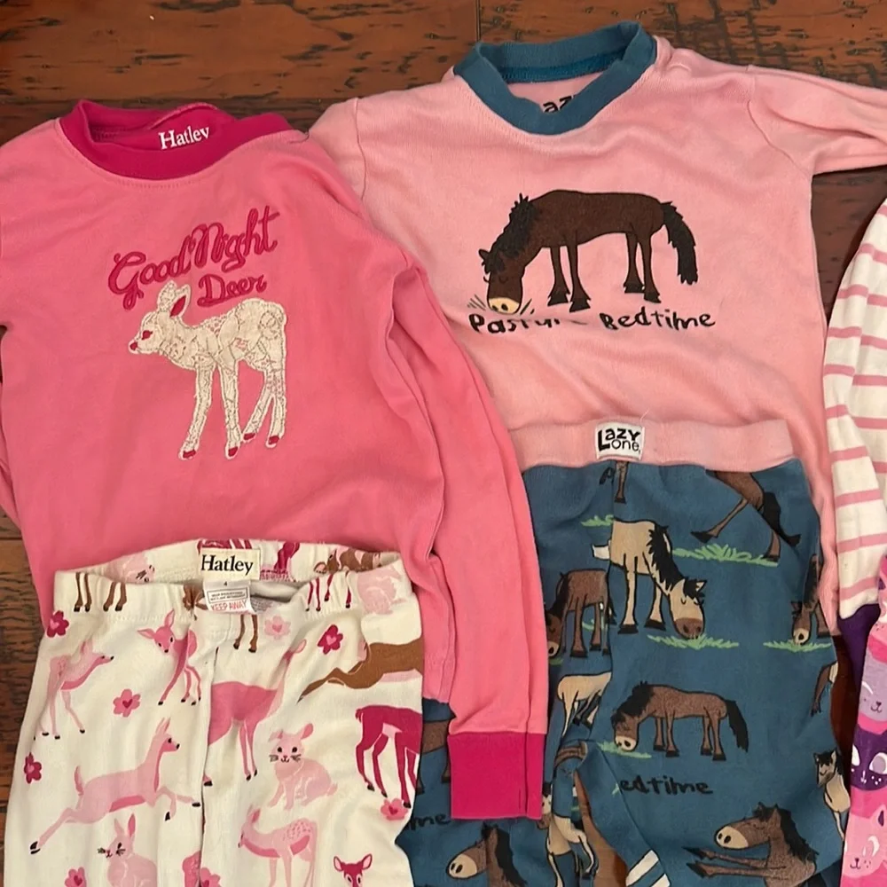 Bundle of 5 Hatley and one Lazy one pajamas sets - Picture 2 of 9